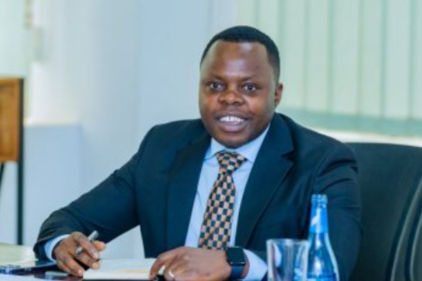 Minisitiri Utumatwishima yateje Yago n’abo bamaze igihe bashyamirana RIB