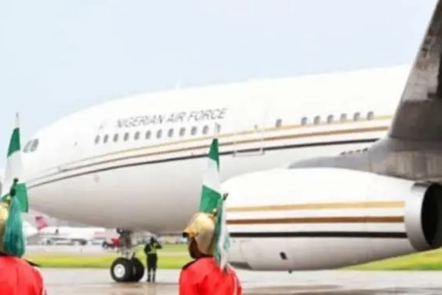 Nigeria: Abaturage bariye karungu nyuma yaho Perezida aguriwe indege