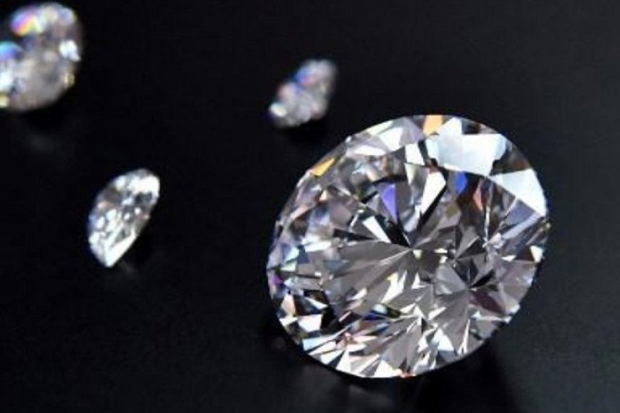 Biratangaje! Diyama ifite toni ebyiri yabonetse muri Botswana