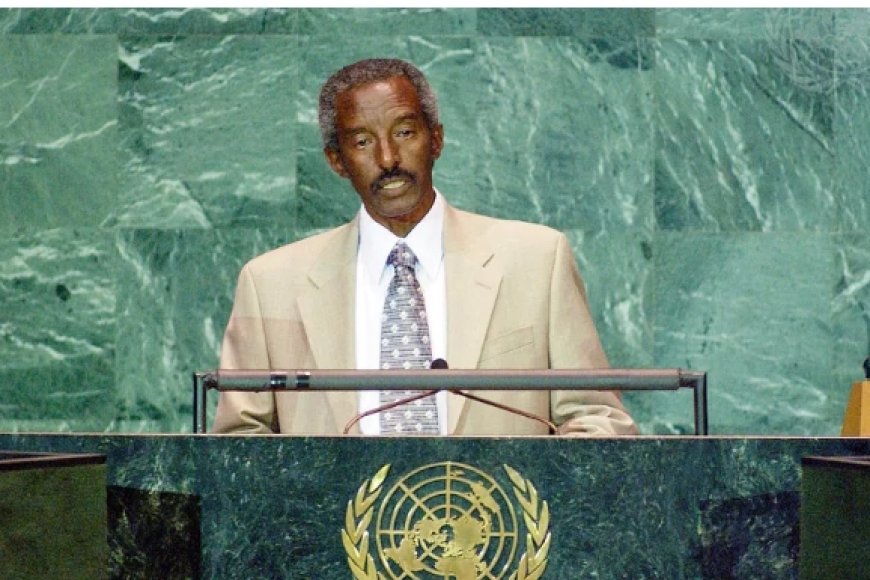 Uwahoze ari Minisitiri yapfiriye mu buroko  nyuma y’imyaka myinshi ataburanishwa