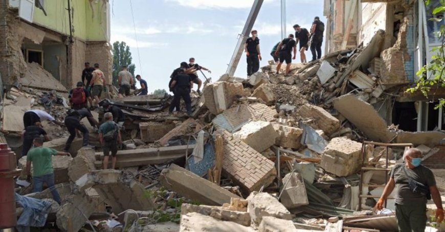 Intambara yatumye abaturage ibihumbi 20 bimurwa ku mupaka wa Ukraine n’Uburusiya