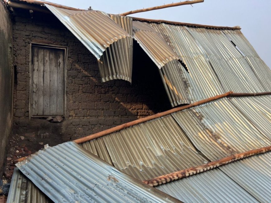 Gatsibo: Imvura irimo umuyaga mwinshi yaguye mu ijoro ryo kuri uyu wa Kane yasenyeye inzu 29 z'abaturage