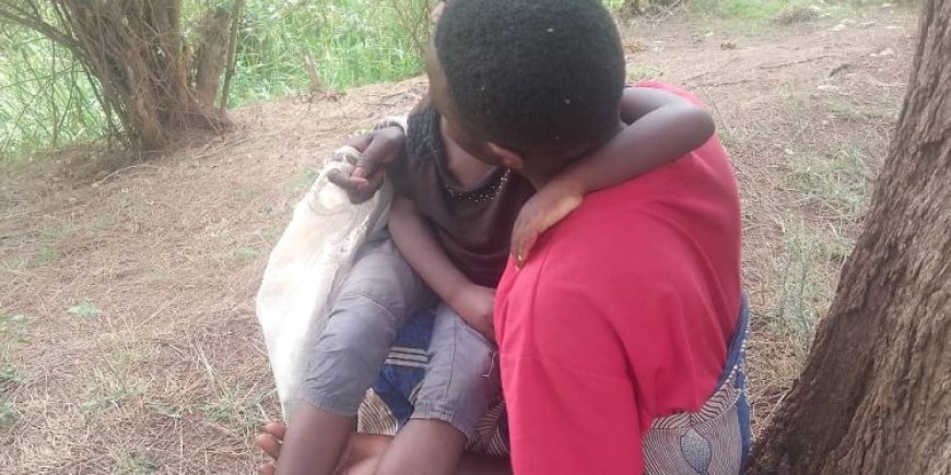 Muhima: Umubyeyi udafite aho kurara aratabariza umwana we w’imyaka 3 urwaye indwara y'amayobera