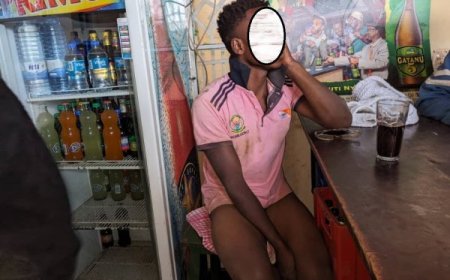 Gicumbi: Umusore yatawe muri yombi nyuma yo gusangwa yasinze mu kabari bivugwa ko yari yagiye kwibamo