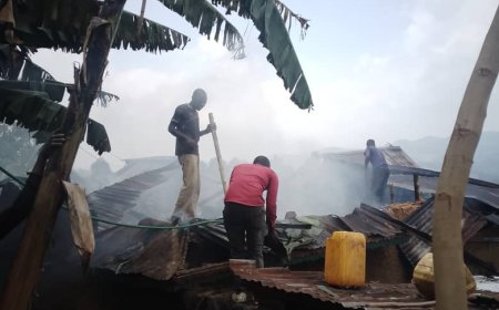 Nyamasheke: Inzu ibamo abantu 5 yahiye irakongoka