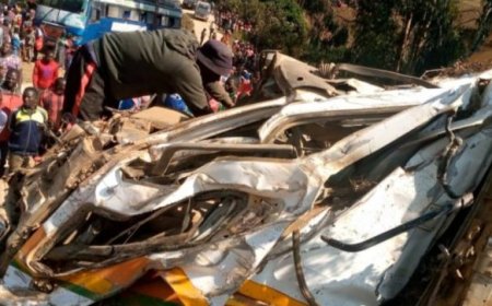 Impanuka idasanzwe ihitanye abantu 12 abandi 23 barakomereka bikabije cyane