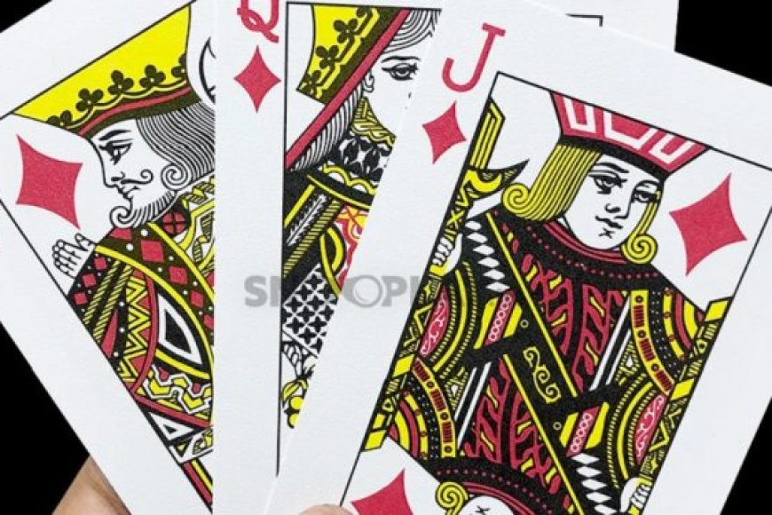 Abatsinzwe bakuramo imyenda kugera no ku ikariso! I Kigali hadutse undi mukino udasanzwe