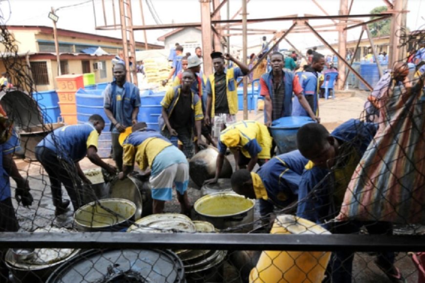 RDC: Umuyobozi wa Gereza ya Makala uri guhigishwa uruhindu burya yari yaratanze intabaza bamwima amatwi