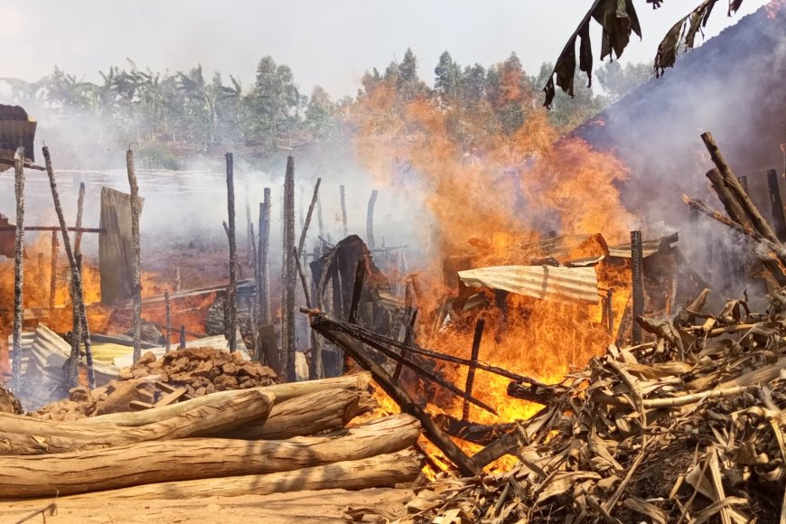 Nyamasheke: Umusore n'umukobwa bari bagiye gusezerana bari kurira ayo kwakira nyuma y’uko inzu yabo yafashwe n’inkongi y’umuriro ibyo bari batunze mu rugo byose bigakongoka