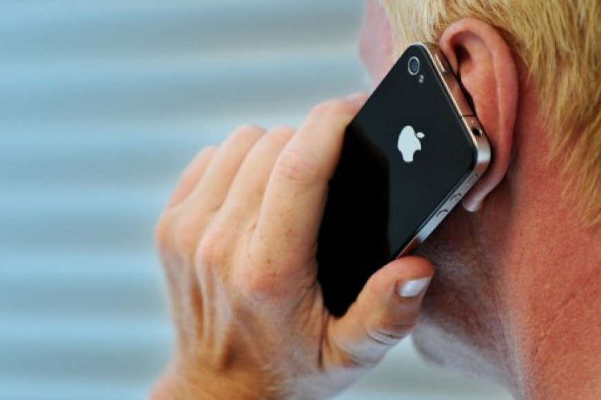 Umugabo yatawe muri yombi afashwe mpiri azira guhamagara umugore we kuri telefoni inshuro zirenga 100 ku munsi