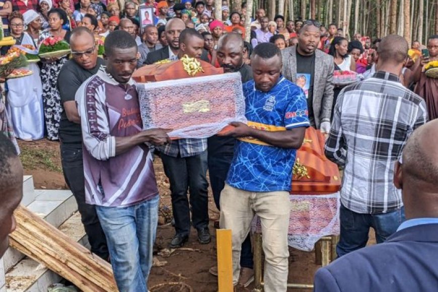 Abana babiri ba banyeshuri baherutse gupfa bishwe n'impanuka y’imodoka yari ibavanye ku ishuri bashyinguwe