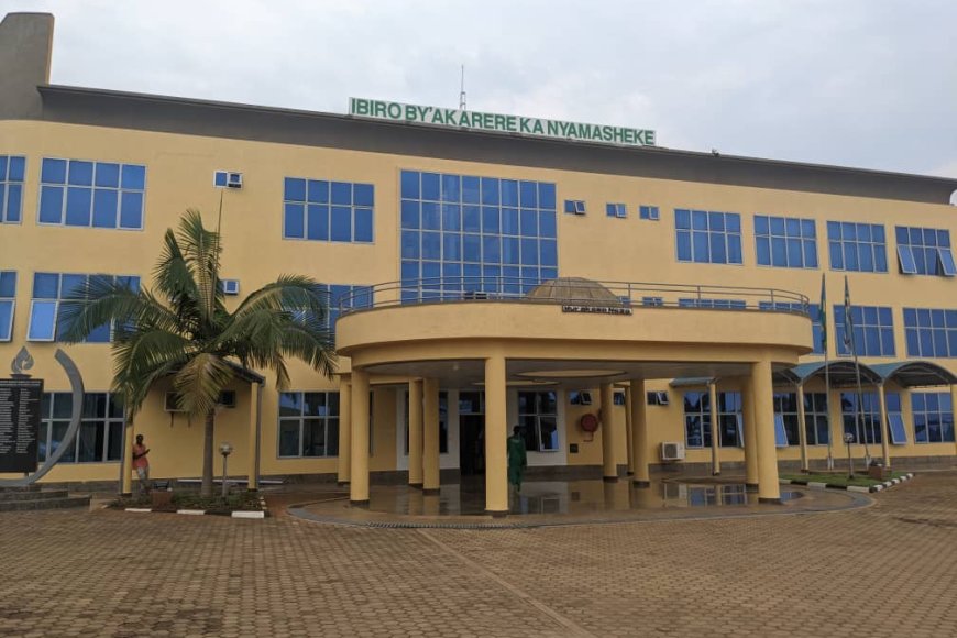 Nyamasheke: Umusaza w’imyaka 66 arembeye mu bitaro nyuma yo gukubitwa akanakomeretswa bikomeye n’umushinja kumutwarira umugore