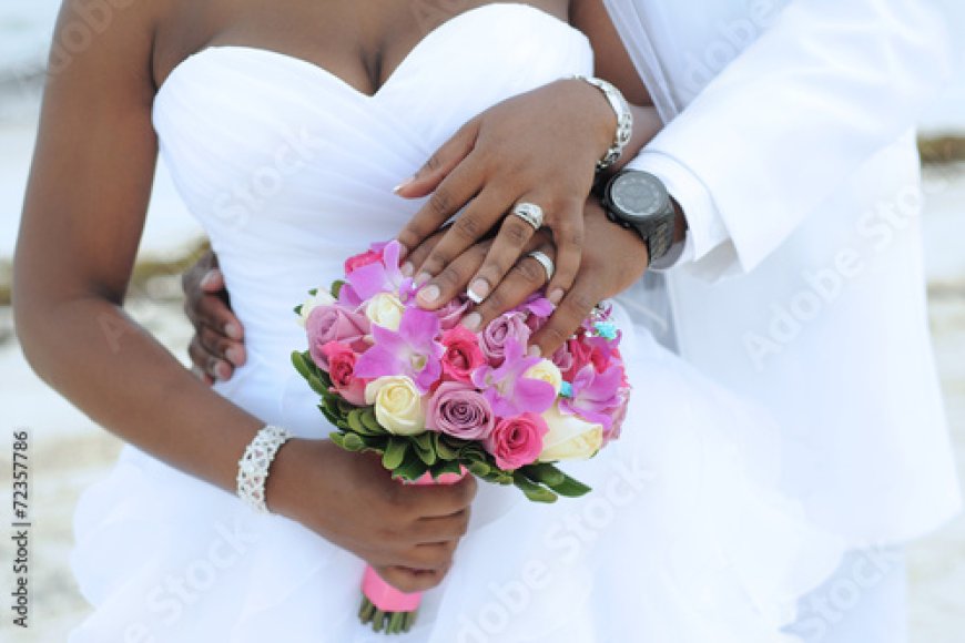 Rurindo: Umugeni ari kurira ayo kwarika nyuma yo gutegereza umusore amaso agahera mu kirere