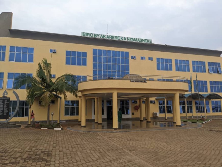 Nyamasheke: Umusaza w’imyaka 66 arembeye mu bitaro nyuma yo gukubitwa akanakomeretswa bikomeye n’umushinja kumutwarira umugore