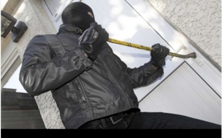 Polisi iri guhigisha uruhindu abajura bishe umuzamu w'urusengero bakiba n'amaturo