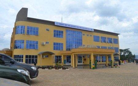 Ese Koko baba basezeye ku bushake? Abakozi 11 b’akarere ka Nyamasheke basezeye