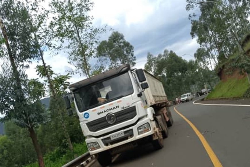 Nyamasheke: Umusore w'imyaka 19 wakoraga akazi ku bunyonzi yapfuye yishwe n'ikamyo