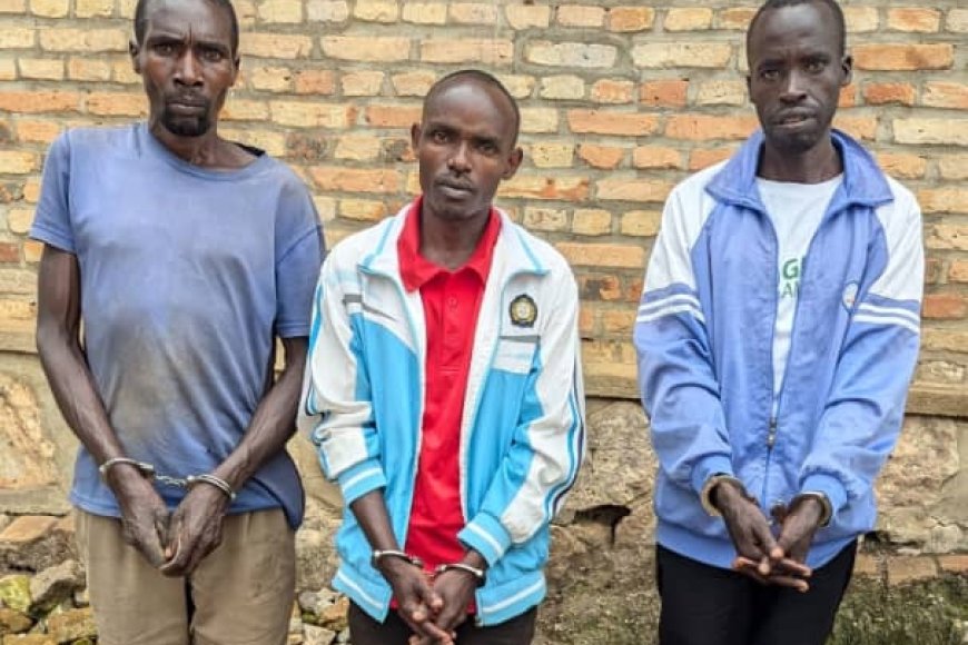 Abayobozi bagaragaye bahondagura umuturage bafunzwe