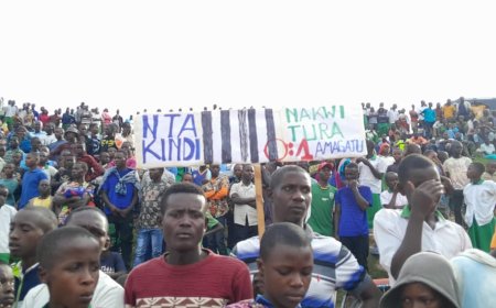 Umufana wa Rayon Sports yavuye i Kigali ajya gushimira Amagaju FC kuba yaratsinze APR FC