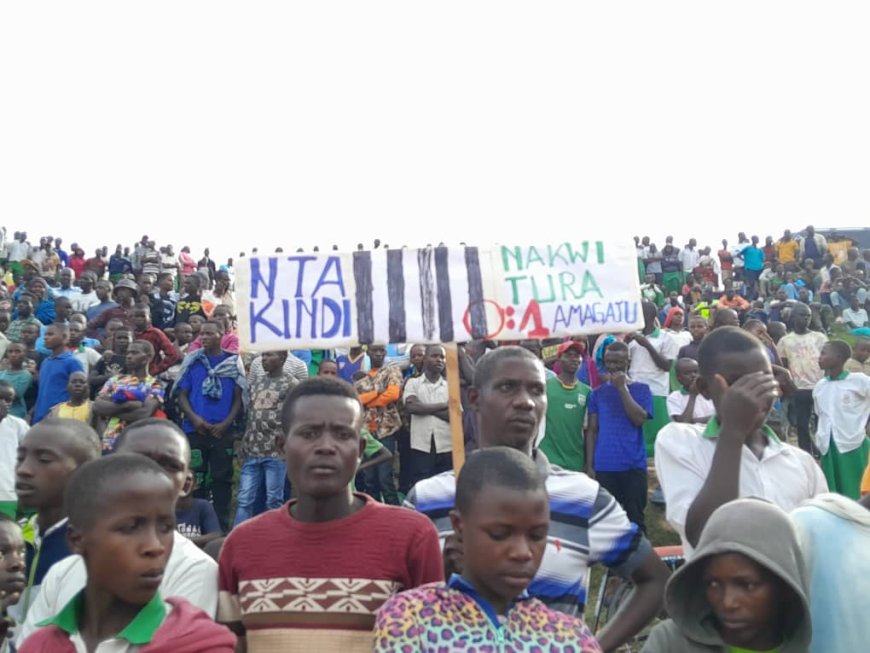 Umufana wa Rayon Sports yavuye i Kigali ajya gushimira Amagaju FC kuba yaratsinze APR FC