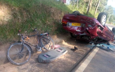 Gicumbi: Abantu batatu barimo umubyeyi  n’umwana we, baguye mu mpanuka y’imodoka