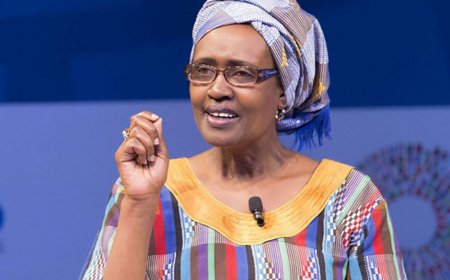 Umugore wa Kizza Besigye mugahinda kenshi yatangaje ko yashenguwe nuko yiyicisha inzara muri gereza