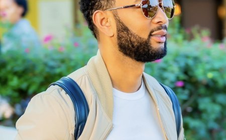 Umuhanzi John Legend yamaze kugera muri Kigali