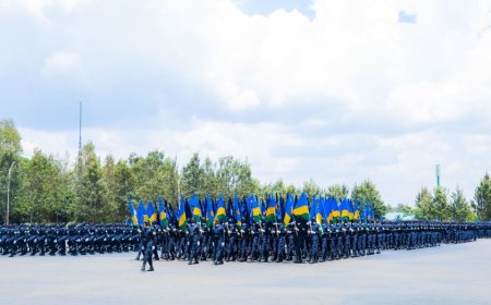 Perezida Kagame yazamuye mu ntera ba Ofisiye ba Polisi y’u Rwanda barenga 4500