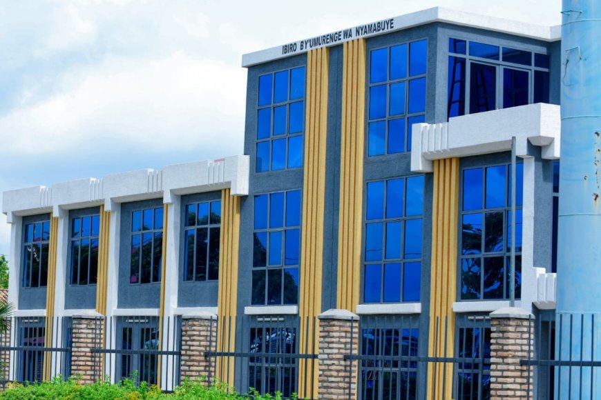 Muhanga: Umugabo w'imyaka 38 yafashwe mpiri amaze kwivugana umugore we w'imyaka 32