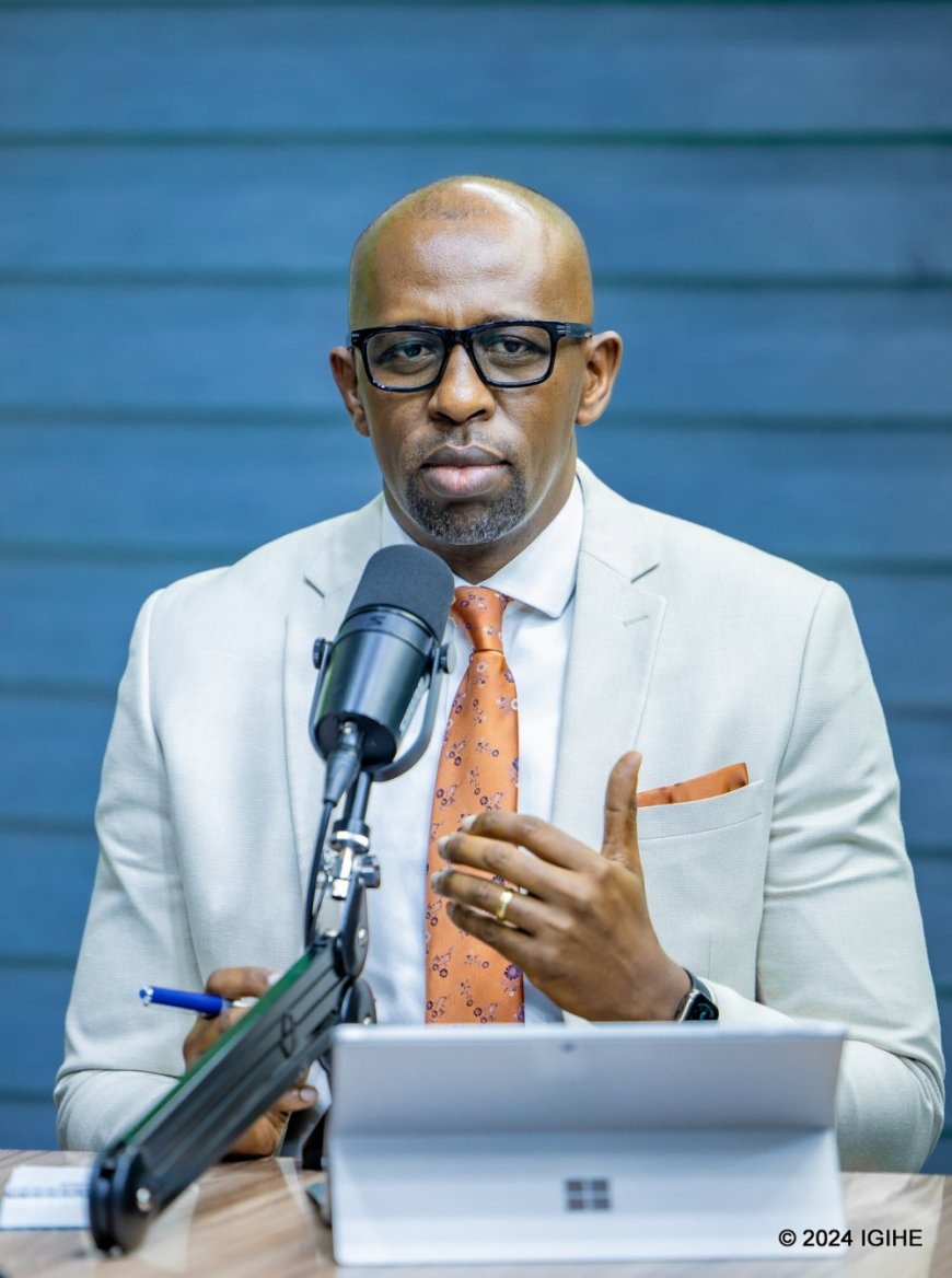 Dr. Murangira B. Thierry yasabye ibyamamare kutemera kuba ba ‘rutemayeze’ ngo baryoherwe n’aho Igihugu kigeze bibagirwe aho cyavuye