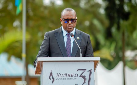 Rulindo:Minisitiri Dr Bizimana j. Damascene n’abandi bayobozi, bifatanyije n’abaturage b’Akarere ka Rulindo mu gikorwa cyo Kwibuka31 Jenoside yakorewe Abatutsi ku Rwibutso rwa Jenoside rwa Rusiga