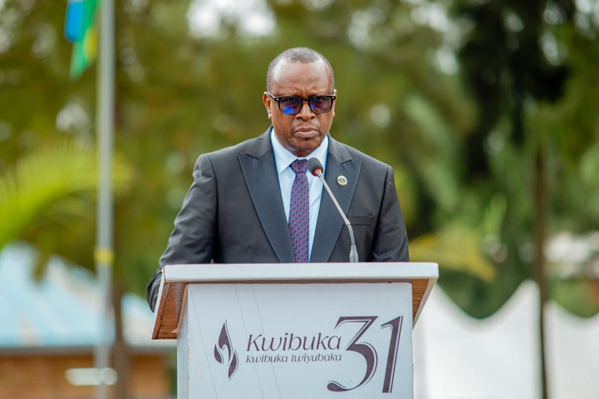 Rulindo:Minisitiri Dr Bizimana j. Damascene n’abandi bayobozi, bifatanyije n’abaturage b’Akarere ka Rulindo mu gikorwa cyo Kwibuka31 Jenoside yakorewe Abatutsi ku Rwibutso rwa Jenoside rwa Rusiga