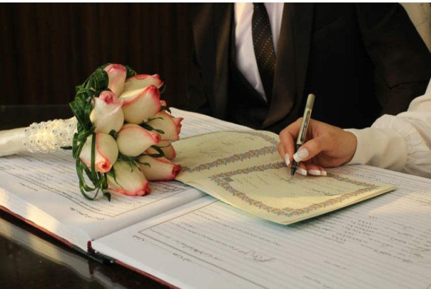 Dore Umusore watunguwe no gusanga yarasezeranye byemewe n’amategeko nuwahoze ari umukunzi we(EX) atabizi