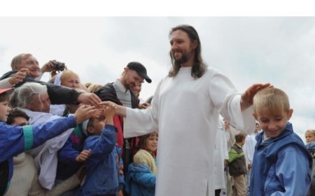 Dore akayabo k'imyaka yakatiwe nyuma yo kwiyita ‘Yezu"