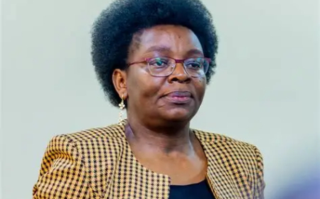 Urukiko rw’ikirenga rwakiriye ikirego cya Mme Ingaire Victoire Umuhoza cyerekeye ku ngingo  z’amategeko zinyuranyije nitegeko nshinga