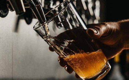 Abakunzi bagatama bari kurira ayo kwarika