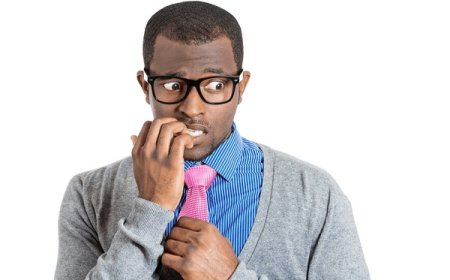 Sobanukirwa neza: Ese waruziko  kurya inzara bishobora kuba ikimenyetso cyibibazo byo mumutwe