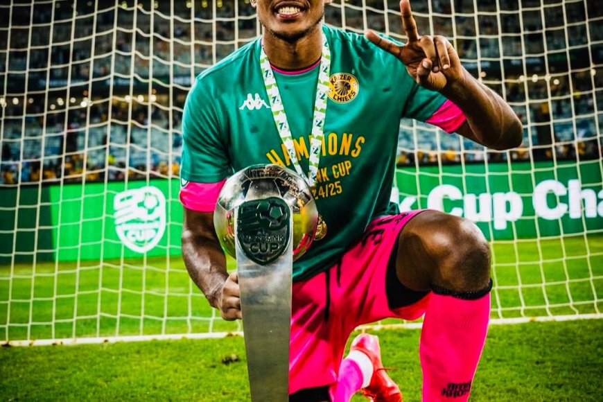 Ntwari Fiacre hari amakuru amwerekeza muri yanga sc