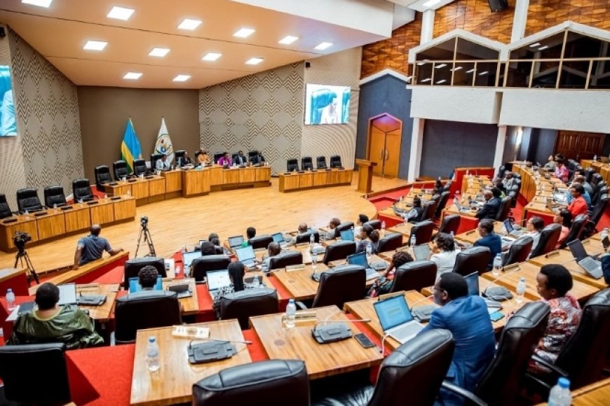 UBUREZI: Dore ibibazo MINEDUC isabwa gukemura byihutirwa