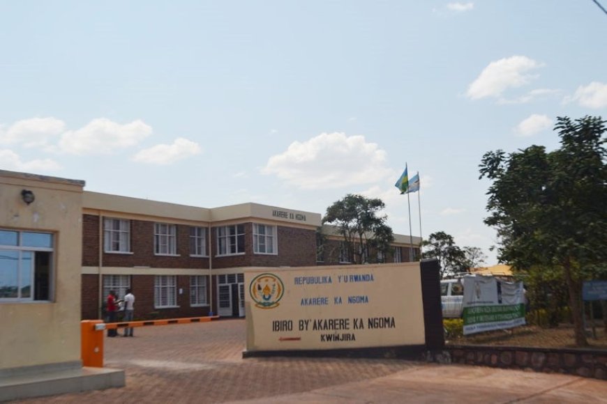 Ngoma: Aba-DASSO babiri bari mumazi abira nyuma yo gukekwaho gukopera ibizamini bya Leta