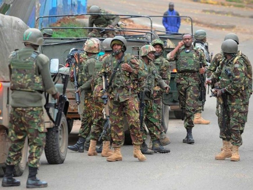 Igisirikare cya Kenya(KDF) cyatangaje ko batatu bacyo baturikanywe n'igisasu.