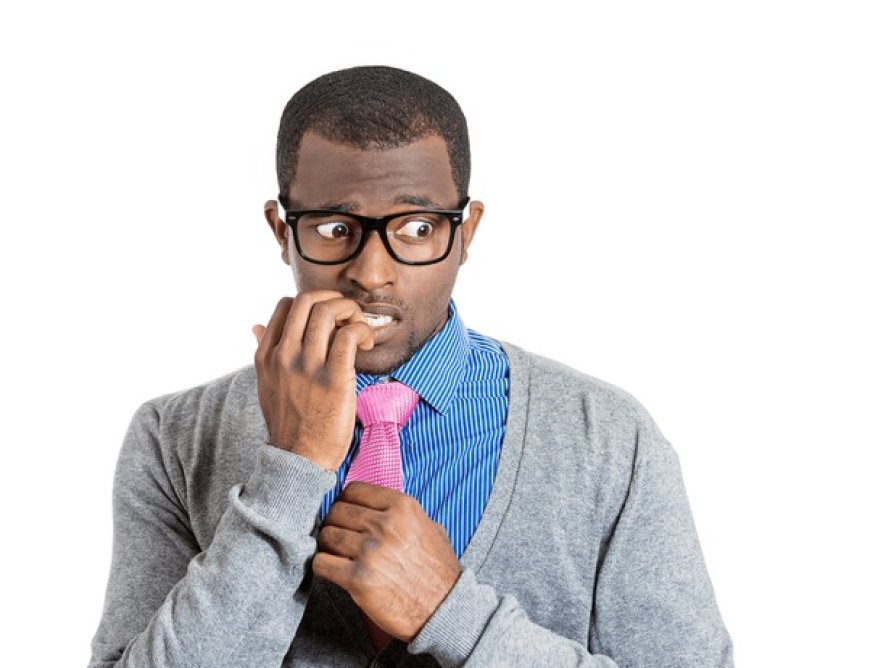 Sobanukirwa neza: Ese waruziko  kurya inzara bishobora kuba ikimenyetso cyibibazo byo mumutwe