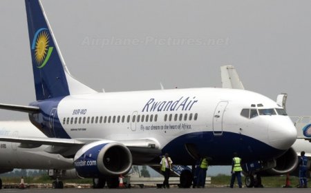 RwandAir yungutse indege ebyiri zayo nshya za Boeing 737-800