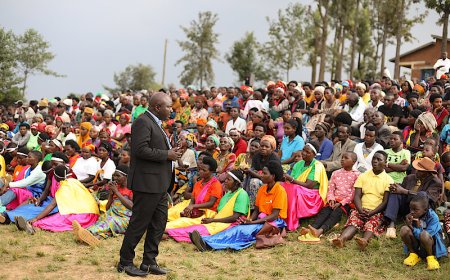 Gakenke: Ababyeyi bibukijwe kwitegura kugira uruhare muri gahunda yo kugaburira ,abana ku ishuri