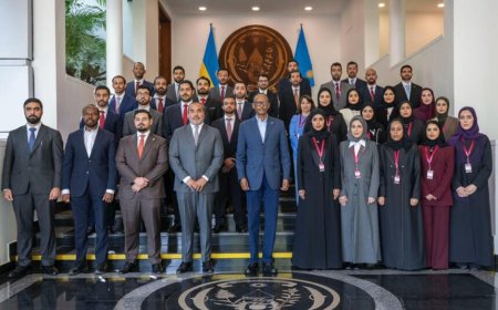 Perezida Paul Kagame yahaye inama abayobozi bo mu rwego rushinzwe imiyoborere muri Qatar