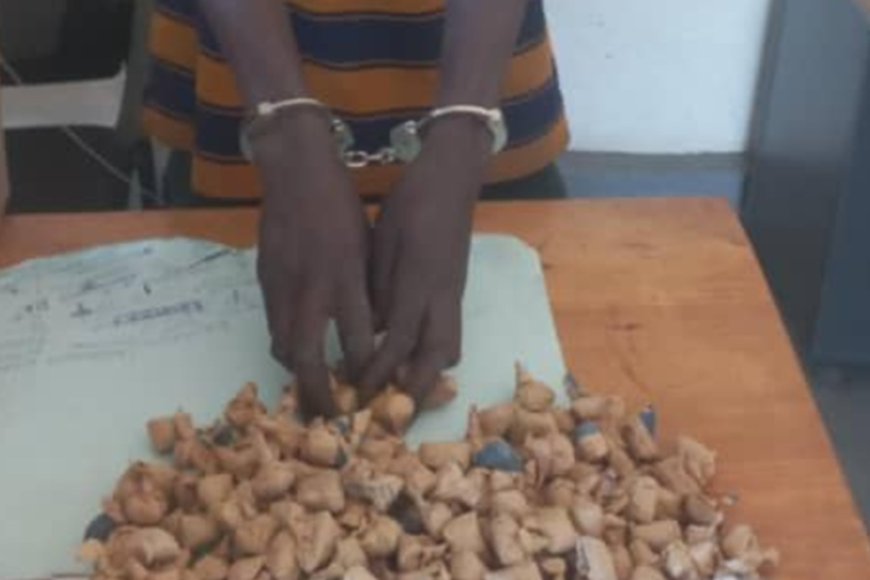 "Kigali: Batatu Bafashwe Bacuruza Urumogi na Kanyanga"