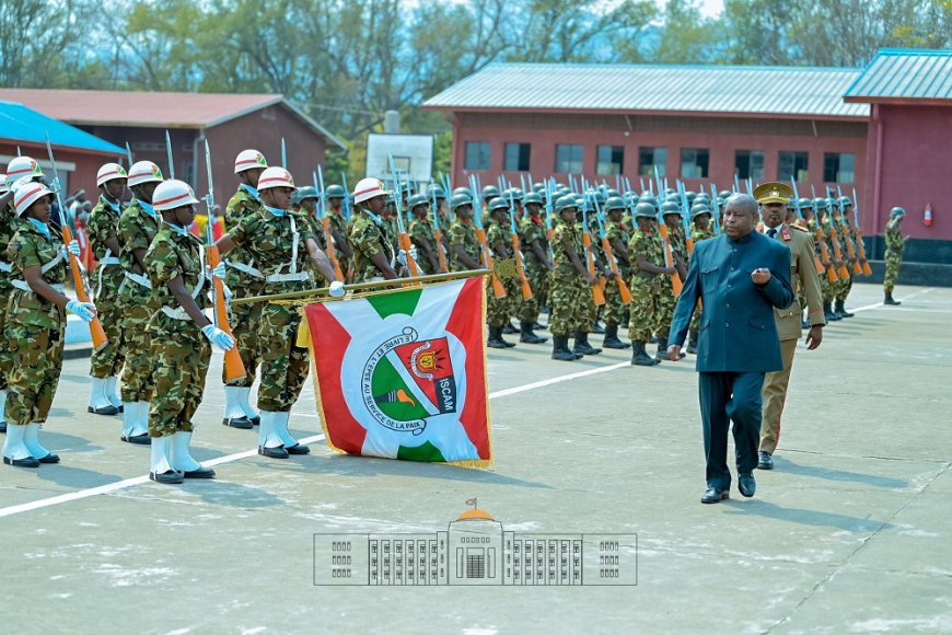 Perezida Evariste Ndayishimiye w’u Burundi yashimye abasirikare b’igihugu cye bemeye gupfira RDC