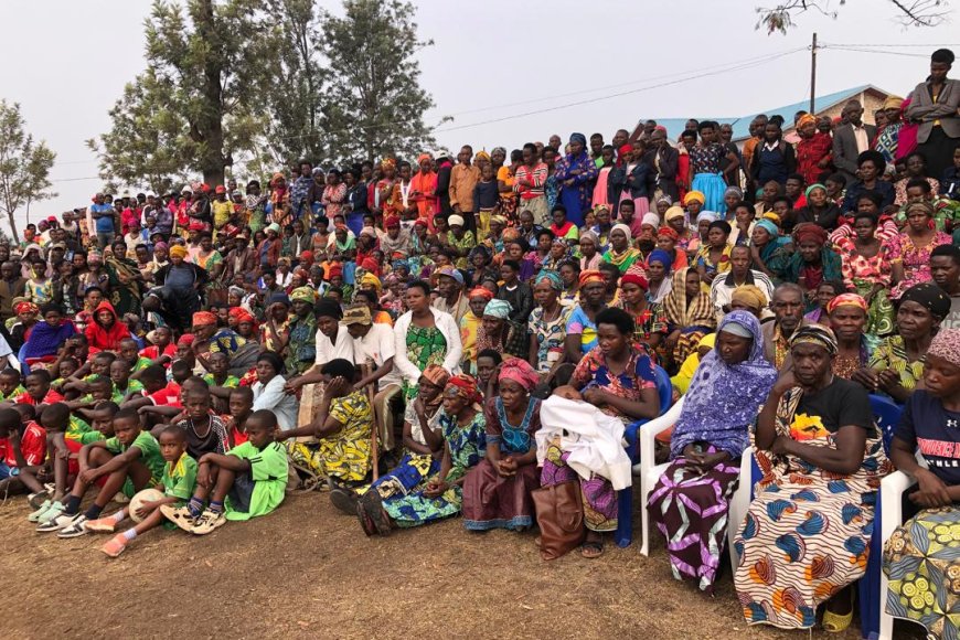 Umugore uvuga rikumvikana hari ibyo yasabye ubuyobozi bw’umurenge wa Ntongwe