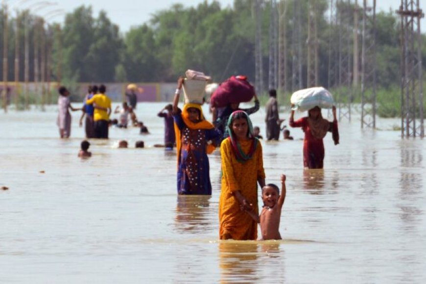 Pakistan: Abarenga 300 bamaze guhitanwa n’umwuzure