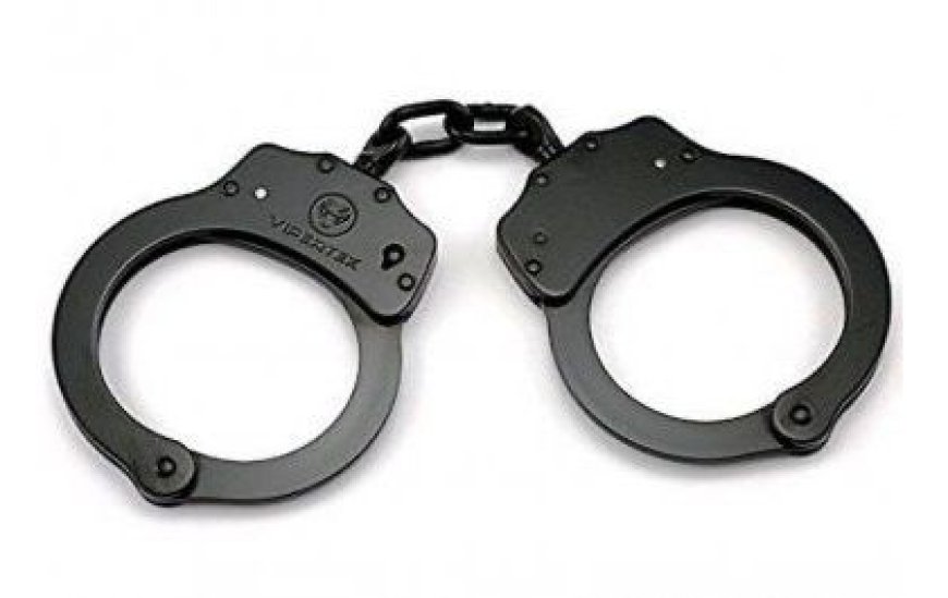 Kigali  umugabo n'umugore we bashatse gutwika aba polisi biranga